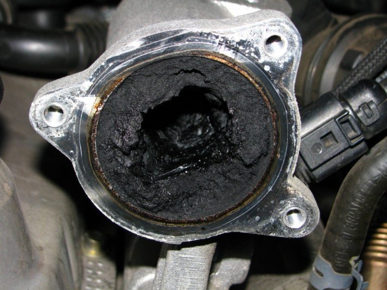 Comment décrasser un moteur en pays tropical (Sénégal) Fayauto